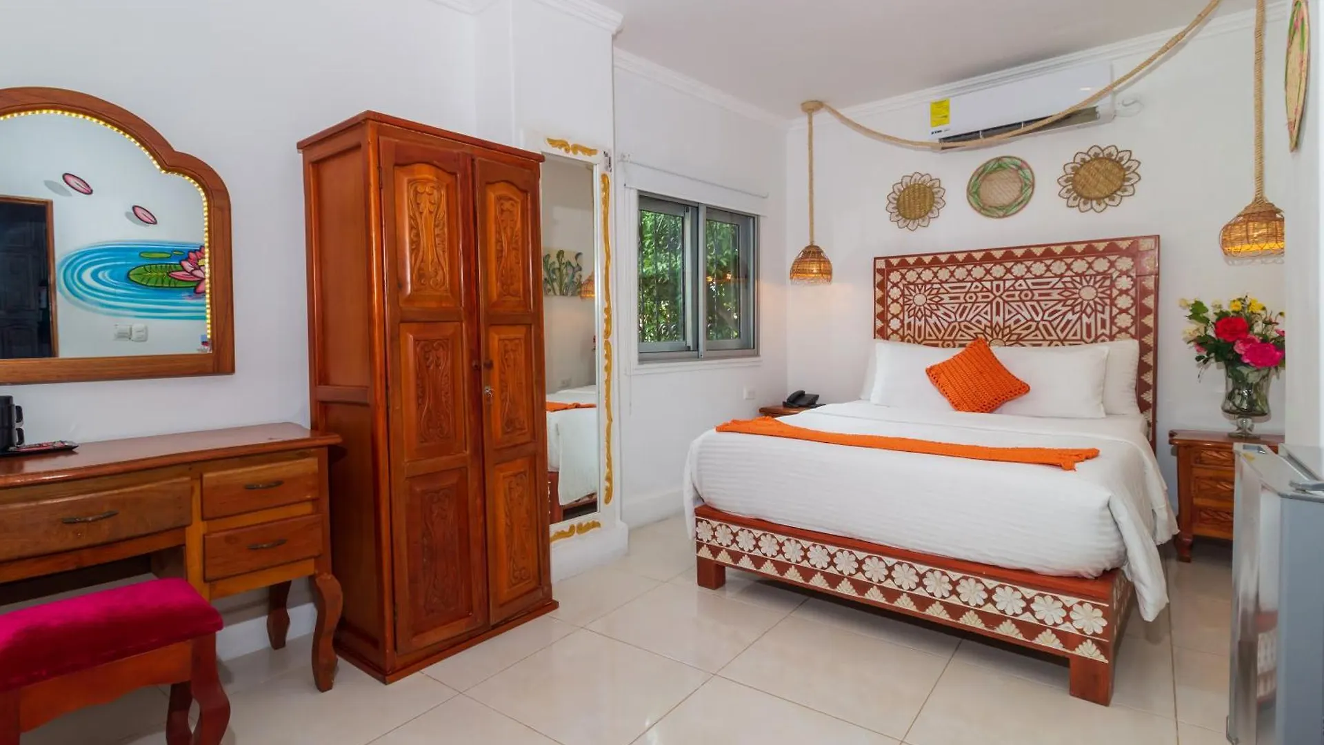 Voila Signature Casa Isabel Cartagena 4*,