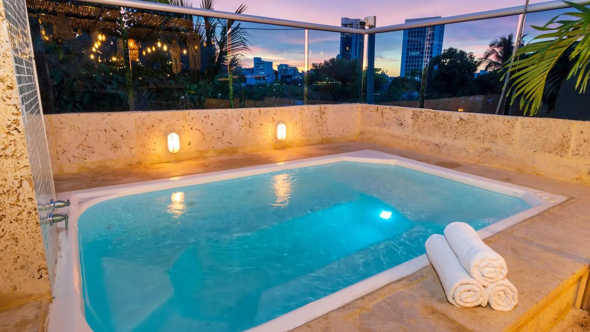 Voila Signature Casa Isabel Cartagena 4*,  Colombia