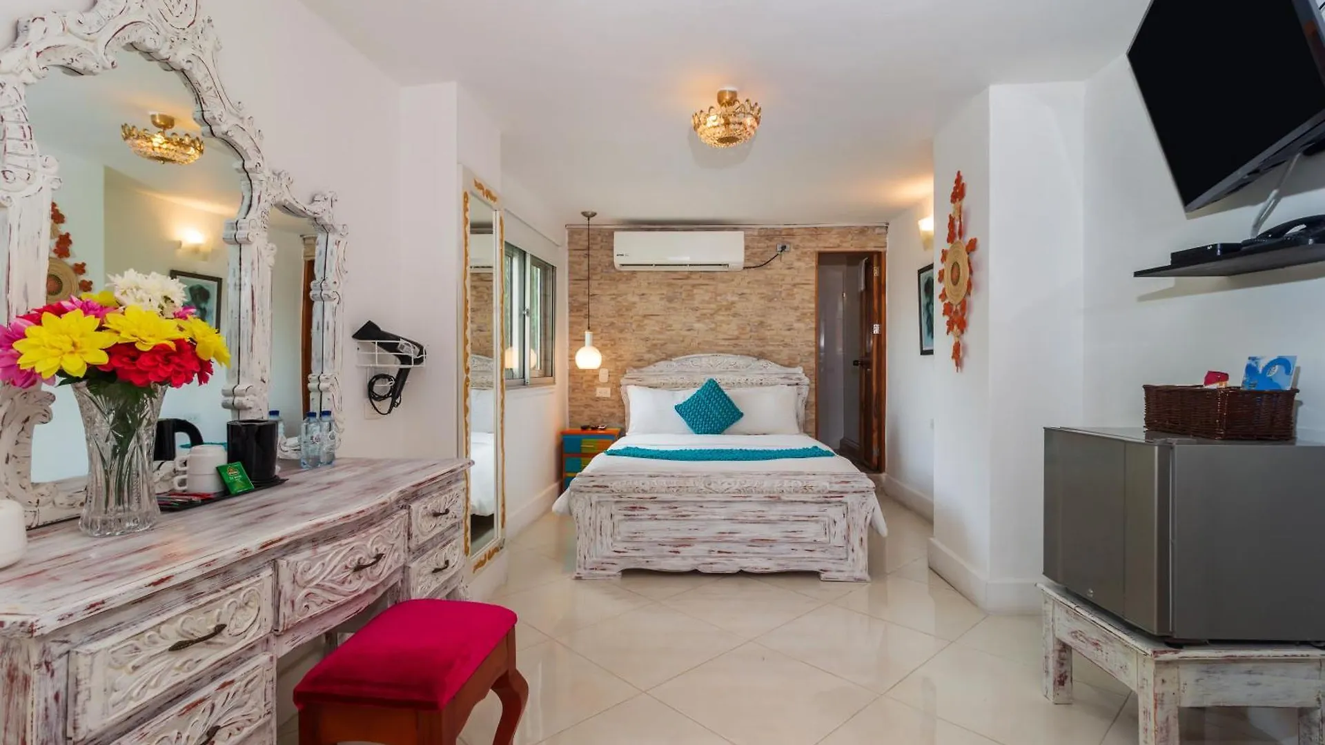 Voila Signature Casa Isabel Cartagena 4*,